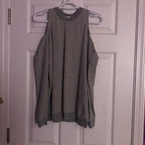 Long sleeve, cold shoulder